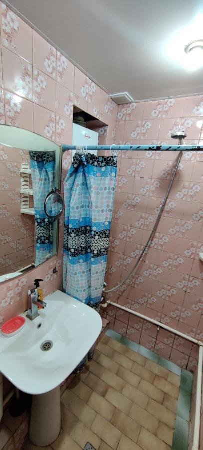 Budget One Room Apartment Baku Extérieur photo